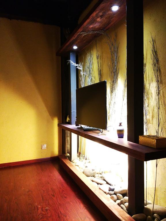 九米雪山原创艺术酒店 香格里拉 外观 照片