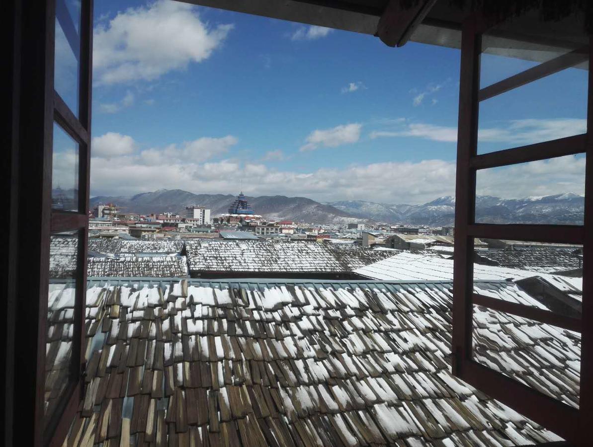 九米雪山原创艺术酒店 香格里拉 外观 照片